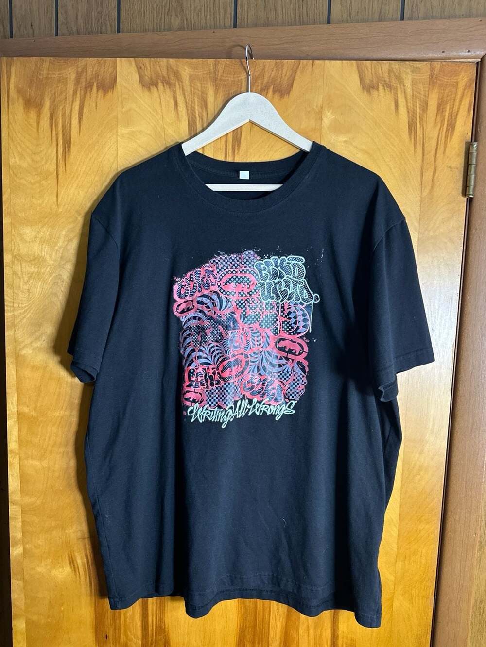 Eckō Unltd. Writing All Wrongs Graffiti Graphic T-Shirt
